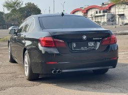 BMW 5 Series 520d 2013 Hitam 5