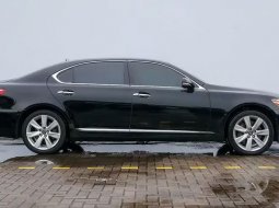 Lexus LS 460L 2010 B2160SXA 3