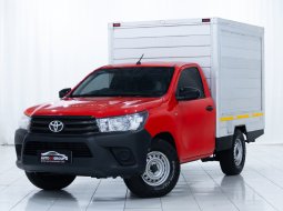 TOYOTA HILUX (EMOTIONAL RED)  TYPE SINGLE CABIN BOX 2.5 M/T (2018)