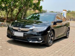 Honda Civic 1.5L Turbo 2017 Hitam 3