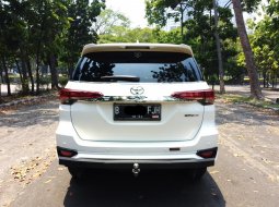 TOYOTA FORTUNER VRZ TRD AT PUTIH 2019 4