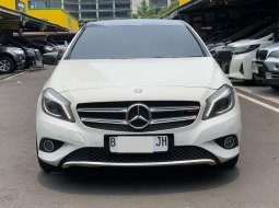 Mercedes-Benz A-Class A 200 2013 1