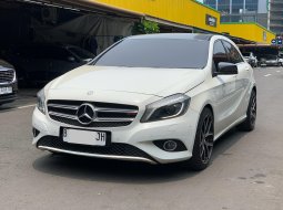 Mercedes-Benz A-Class A 200 2013 2