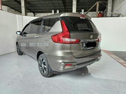 Suzuki Ertiga GX AT ( Matic ) 2022 Abu2 Magma Km antik low 26rban Good Condition siap pakai 5