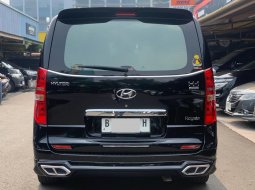 Hyundai H-1 Royale 2018 Hitam