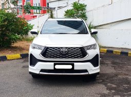 Toyota Kijang Innova Zenix Hybrid 2023 v hybrid km 21rban pajak panjang cash kredit proses bisa