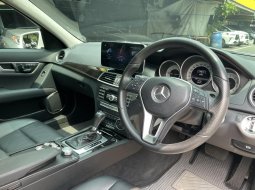 MERCEDES BENZ C300 AMG LUXURY AT WHITE 2013 10