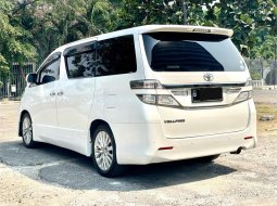 Toyota Vellfire ZG 2014 Putih 5