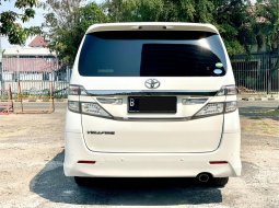 Toyota Vellfire ZG 2014 Putih 4