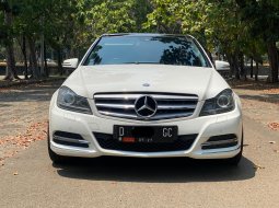 MERCY C300 AMG AT PUTIH 2013 1