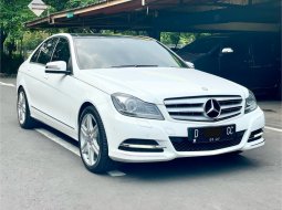 MERCEDES BENZ C300 AMG LUXURY AT WHITE 2013 2