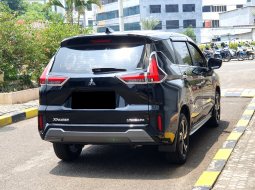 Mitsubishi Xpander ULTIMATE 2022 hitam km 13rban cash kredit proses bisa dibantu 6