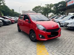 Daihatsu Ayla M 2015 AT Merah Facelift Istimewa