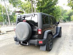 JEEP WRANGLER 3.8L BENSIN AT HITAM 2011 6