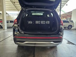 Hyundai Santa Fe Prime 2.5 bensin AT ( Matic ) 2023 Hitam Km Low 10rban Good Condition siap pakai 12