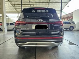 Hyundai Santa Fe Prime 2.5 bensin AT ( Matic ) 2023 Hitam Km Low 10rban Good Condition siap pakai 13