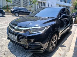 Honda HR-V 1.8L E Prestige AT 2021 Hitam *79BRM 3