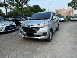 Toyota Avanza 1.3E AT 2017 Silver Murah Bagus