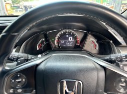 JUAL CEPAT 2018 CIVIC HATCHBACK AT HITAM DAPETIN DISKON HARGA SEKARANG! 9