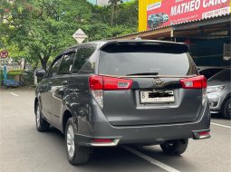 Toyota Kijang Innova 2.4G 2017 Abu-abu 5