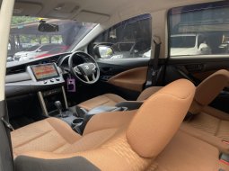 Toyota Kijang Innova 2.4G 2017 Abu-abu 7