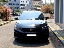 Honda City Hatchback New  City RS Hatchback CVT 2021 hitam km 26 ribuan cash kredit proses bisa