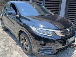 Honda HR-V 1.8 Prestige AT 2021 Hitam