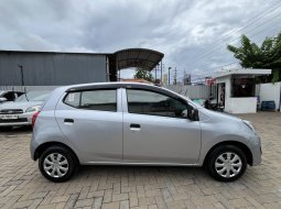 Daihatsu Ayla 1.0 D Manual 2022 13