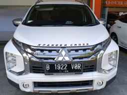 Mitsubishi Xpander Cross Premium  AT 2021 Putih