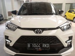 Toyota Raize 1.0T GR Sport TSS AT (Two Tone) 2022 Putih