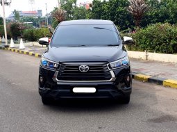 Toyota Venturer 2.4 A/T DSL 2021 diesel hitam km 38rban cash kredit proses bisa dibantu