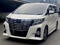 Jual mobil Toyota Alphard 2016 3