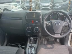 Daihatsu Terios R A/T 2017 Putih 3