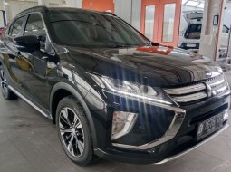 Mitsubishi Eclipse Cross 1.5L 2020 Hitam 3