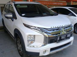 Mitsubishi Xpander Cross Premium Package AT 2021 Putih