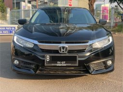 Honda Civic Turbo 1.5 ES Automatic 2017 Sedan