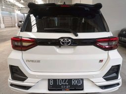 Toyota Raize 1.0T GR Sport CVT TSS (Two Tone) 2022 Putih 4