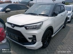 Toyota Raize 1.0T GR Sport CVT TSS (Two Tone) 2022 Putih 2