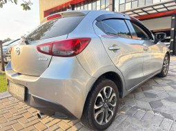 Mazda 2 R Matic Tahun 2016 Kondisi Mulus Terawat Istimewa Seperti Baru 10