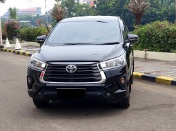 Toyota Kijang Innova V Luxury A/T Gasoline 2021 bensin hitam km44ribuan cash kredit proses bisa 3