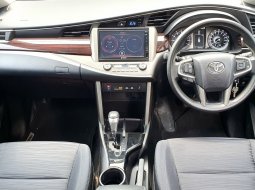 Toyota Kijang Innova V Luxury A/T Gasoline 2021 bensin hitam km44ribuan cash kredit proses bisa 18