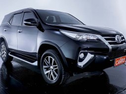 JUAL Toyota Fortuner 2.4 VRZ AT 2017 Hitam 1