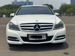 PROMO GEDE 2014 MERCEDES BENZ C200 CGI AT PUTIH UNIT SIAP PAKAI 2