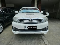 Toyota Fortuner G TRD 2.5 diesel AT ( Matic ) 2013 Putih km 122rban plat tangerang