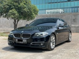 BMW 5 Series 520i