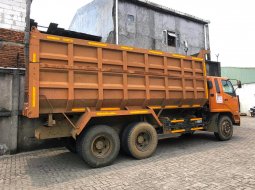 18rbKM+banBARU MURAH Mitsubishi Fuso tronton 6x4 Dumptruck 2022 3