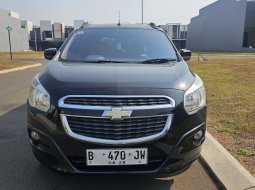 Jual mobil Chevrolet Spin 1.5 LTZ 2013 Hitam KM70Rbuan TGN PERTAMA Siap PAke