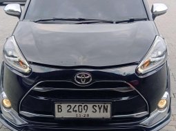 Toyota Sienta Q AT 2018 Hitam