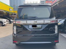 Nissan Elgrand Highway Star 2014 Minivan 6