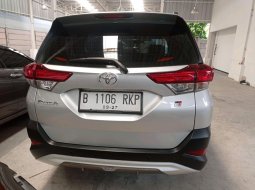 Toyota Rush GR sport 1.5 AT 2022 silver 5